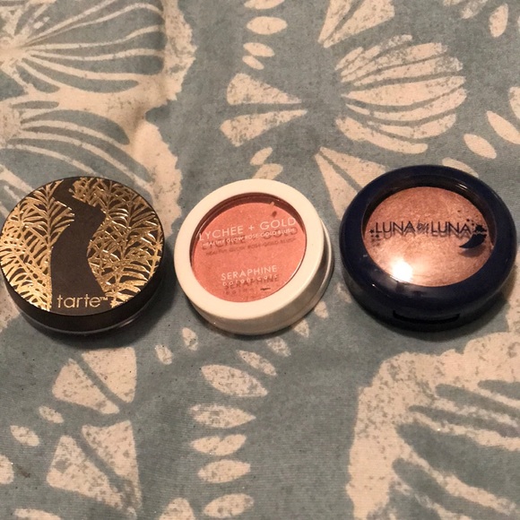All new makeup bundle - Picture 4 of 6